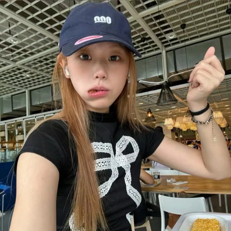 奔跑的蔷薇